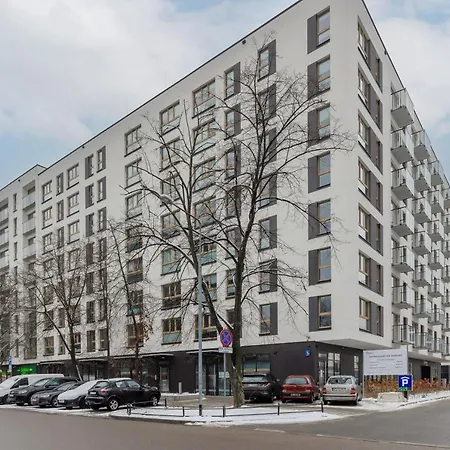 Mokotow Business Center By Renters Apartment *