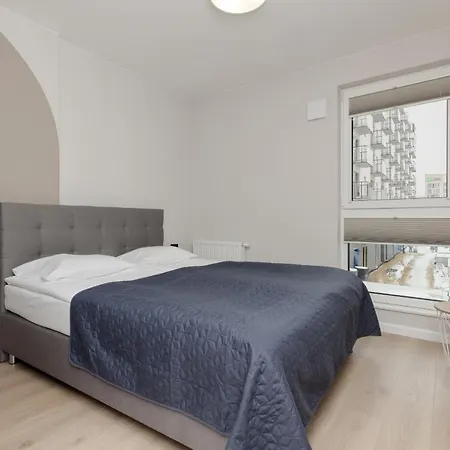 Mokotow Business Center By Renters Apartment