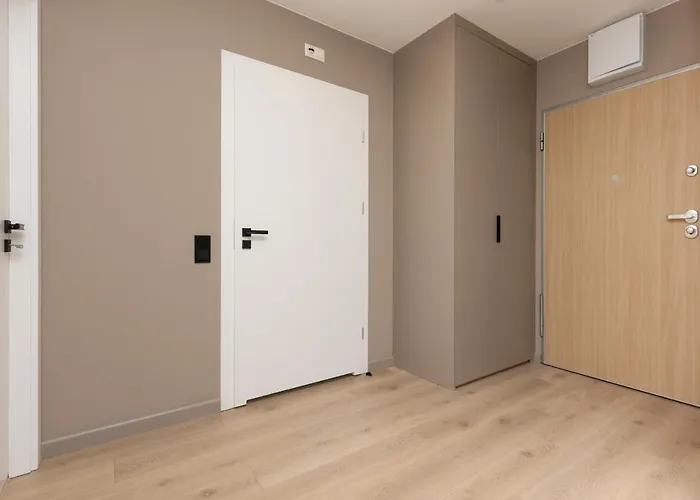 Mokotow Business Center By Renters Daire