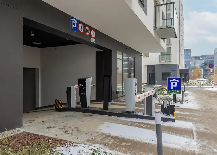 Daire Mokotow Business Center By Renters Varşova