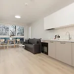 Lägenhet Mokotow Business Center By Renters Warszawa